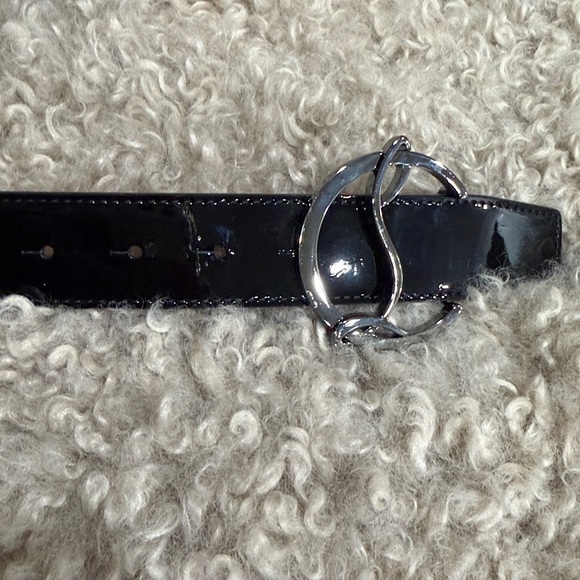 New in box Christian Louboutin Black and Red Logo Patent Leather Belt main image 6